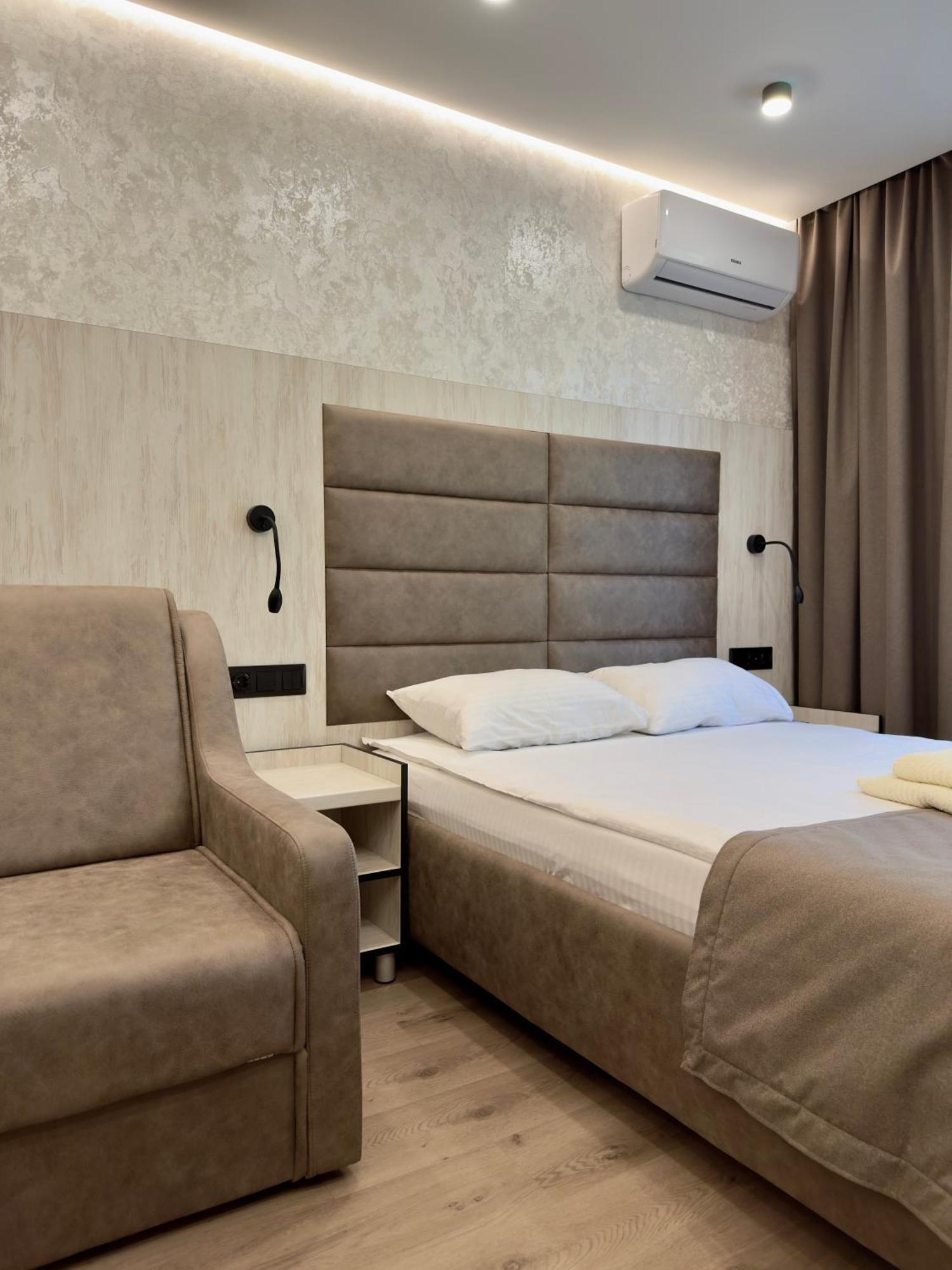 Nirvana Rivne Exterior foto